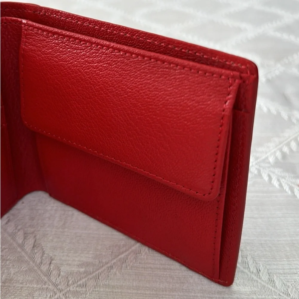 Hide K 1896 RFID Leather Bifold Wallet Red Carbon Fiber New